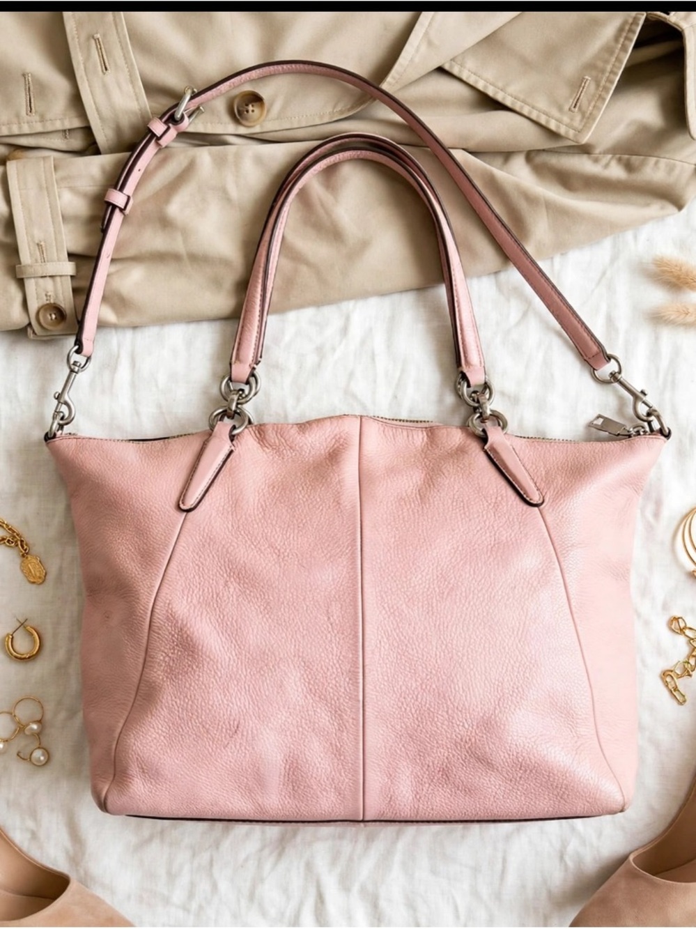 Coach Mia Shoulder Bag Blush Pink Pebbled Leather Crossbody Hobo F28966